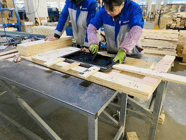 為什么我們要在外貿進出口中使用木托盤 為什么我們要在外貿進出口中使用木托盤